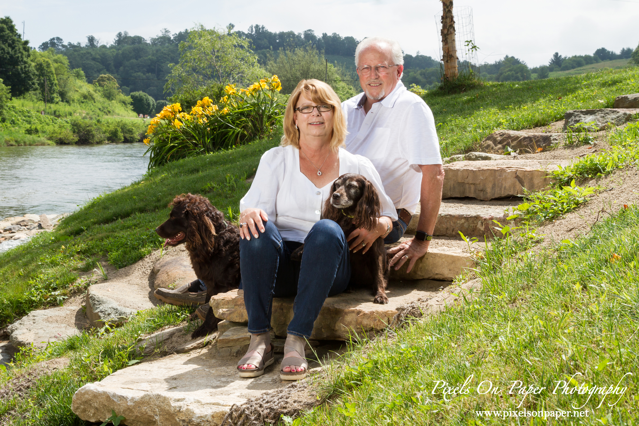 Johnson family and pet outdoor portrait todd nc photographers photo