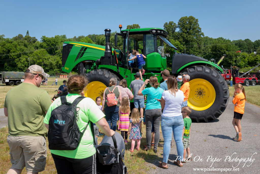 Pixels On Paper North Wilkesboro NC Touch-A-Truck 2019 Event Photo