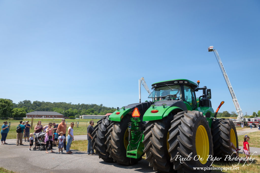 Pixels On Paper North Wilkesboro NC Touch-A-Truck 2019 Event Photo